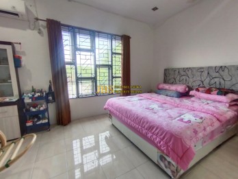 JUAL MURAH!! Villa 2 Tingkat di Komplek Mutiara Residence Jalan RS. Haji