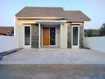 JUAL RUMAH MODERN SIAP HUNI DEKAT CANDI SAMBISARI YOGYAKARTA