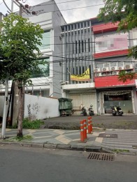 Jual Ruko 3 Lantai Strategis di Darmo Kota Surabaya Shm