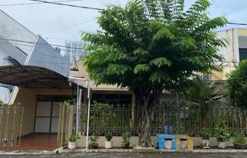 Jual Rumah Bagus Siap Huni di Manyar Kertaadi Surabaya