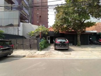 Jual Rumah Cocok Untuk Usaha di Cikini Jakarta Pusat