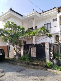 Jual Rumah Furnished 2 Lantai 3+1 Kamar Taman Griya Nuansa Pratama Jimbaran