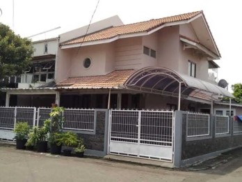 Jual Rumah Hook Siap Huni di Komplek Griya Mas Jakarta Barat