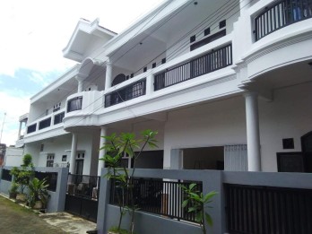 Jual Rumah Kos 2 Lantai di Jl Salak Dau Malang