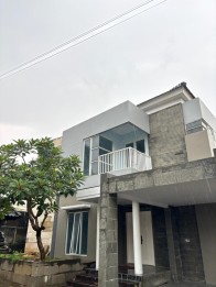 Jual Rumah Kosong Siap Huni di Villa Mutiara Cibubur Depok