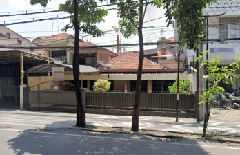 Jual Rumah Lama Bagus di Kawasan Perak Barat Surabaya