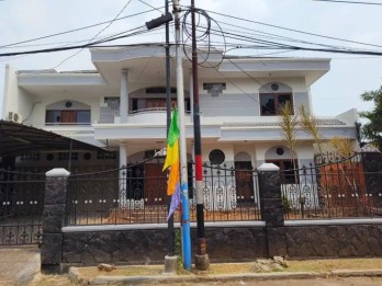 Jual Rumah Mewah Kosong di Cempaka Putih Timur Jakarta Pusat