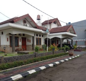 Jual Rumah Mewah di Komplek Gema Pesona Kota Depok