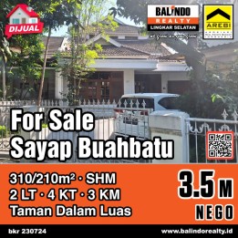 Jual Rumah Nyaman Taman dalam Luas di Sayap Buah Batu