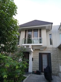 Jual Rumah Taman Puspa Raya Violet di Kota Surabaya Shm