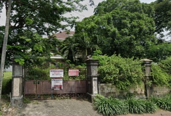 Jual atau Sewa Rumah Mewah Kosong di Bukit Golf Surabaya