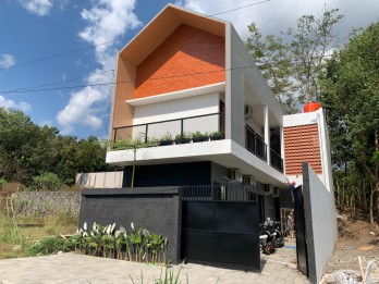 Kos Eksklusif 2 Lantai Full Furnished, Lokasi Premuim dekat kampus UII