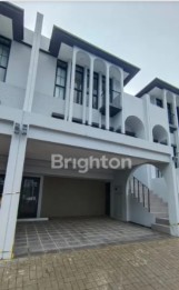 RUMAH 2 LT CLUSTER AETHER GREENWICH PARK BSD CITY