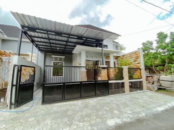 RUMAH BARU, MODERN, TIMUR JALAN KALIURANG KM 9, SLEMAN