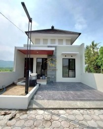 RUMAH CANTIK 2 LANTAI, DEKAT PASAR PRAMBANAN, KLATEN