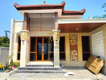 RUMAH ETNIK BALI DI MAGELANG DEKAT DENGAN AKMIL MAGELANG