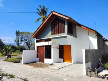 RUMAH MURAH DEKAT RSUD PRAMBANAN FREE KANOPI & PAGAR