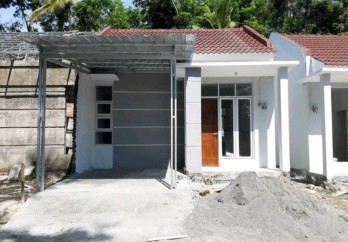 RUMAH SUBSIDI BANGUNAN MODERN DI BANTUL DEKAT MERCU BUANA