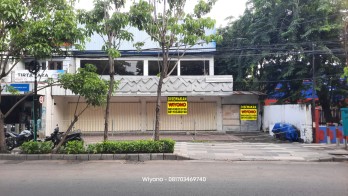 Ruko Dharmahusada ex. Supermarket Sebrang Depot Bu Rudy dan Sebelah Sekolah