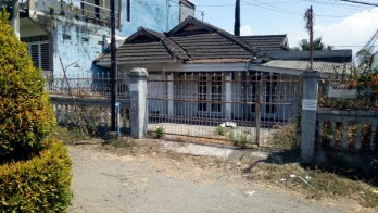 Rumah 2 Kamar Dekat Museum Angkut Batu GMK02896