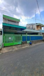 Rumah Bagus 6 Kamar Dekat Pasar Tawangmangu Malang GMK02774