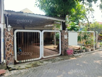 Rumah Bagus 6 Kamar di Jalan Kutisari Surabaya GMK02942