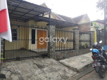 Rumah Bagus Nyaman di Daerah Saptorenggo Pakis Malang GMK02640