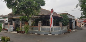 Rumah Bagus Posisi Hook di Bunul Malang GMK02709