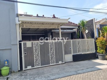 Rumah Bagus Terawat di Perumahan Sawojajar Malang GMK02525