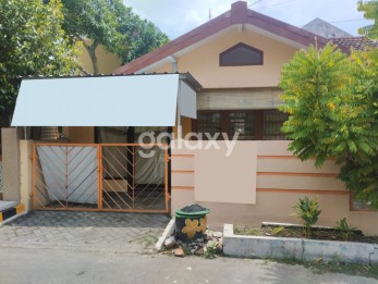 Rumah Bagus di Perumahan Griya Shanta Malang GMK02686