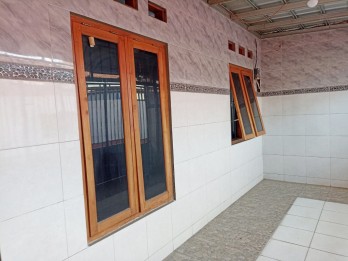 Rumah Dijual di Manahan Kota Surakarta Dekat Stadion Manahan Solo