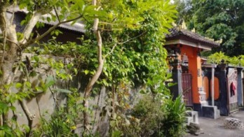 Rumah Klasik Dan Sanggar Tari Bali Lokasi Poh Gading Jimbaran 4 Kamar