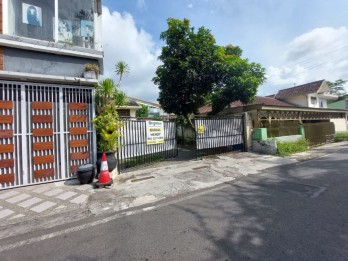 Rumah Kost Hitung Tanah di Jalan Pekalongan Malang
