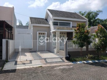 Rumah Mewah Baru di Daerah Karangploso Malang GMK02657