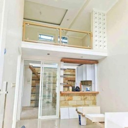 Rumah Mezzanine Berkonsep Hunian Modern Minimalis