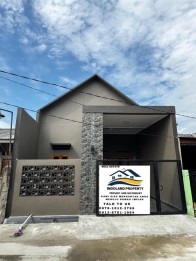 Rumah Modern Kekinian di Villa Gading Harapan Pintu Timur