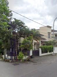 Rumah Sewa Bagus Cocok Untuk Usaha di Tidar Malang GMK02701