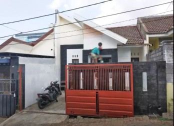 Rumah Sewa Bagus Minimalis di Tidar Malang GMK02736