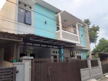 Rumah Terawat Siap Huni 4 KT 3 KM di Komp. Santosa Asih Bandung