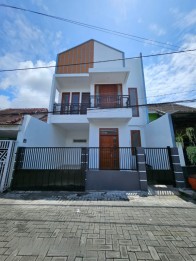 Rumah baru Dan modern di archapada Residence malang