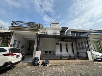 Rumah kos muslimah aktif full penghuni full Furnish di Malang