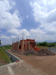 Rumah mewah 300 Jutaan Di Mandevilla Residence Kota Batu