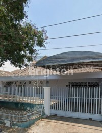 Rumah nyaman, area tengah kota Malang