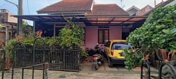 Rumah strategis dekat pusat kota di Pesanggrahan Batu