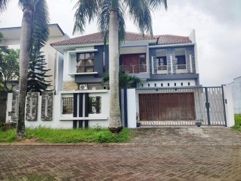 Rumah Dijual di Raya Graha Golf Araya Malang