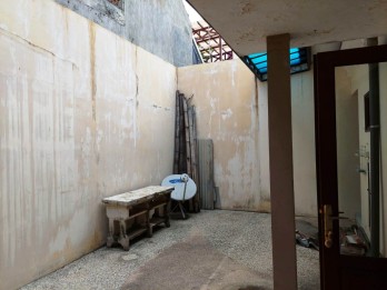 Rumah Disewakan Villa Puncak Tidar Malang