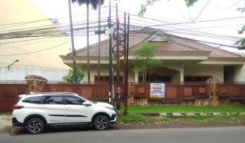Rumah Kokoh Dijual di Raya Tidar Malang