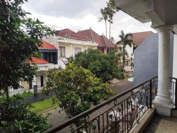 Rumah Sewa 2 Lantai Istana Dieng Malang
