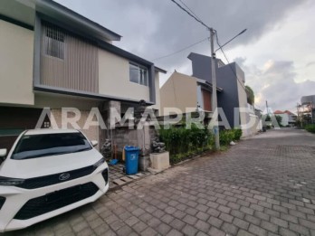 Sewa Min 2 Tahun Rumah Full Furnished Pool 4 Kamar Gading Kencana Puri Gadi