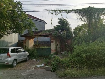 Sewa Tanah Hadap Timur Laut 13 Are Sekar Sari Kesiman